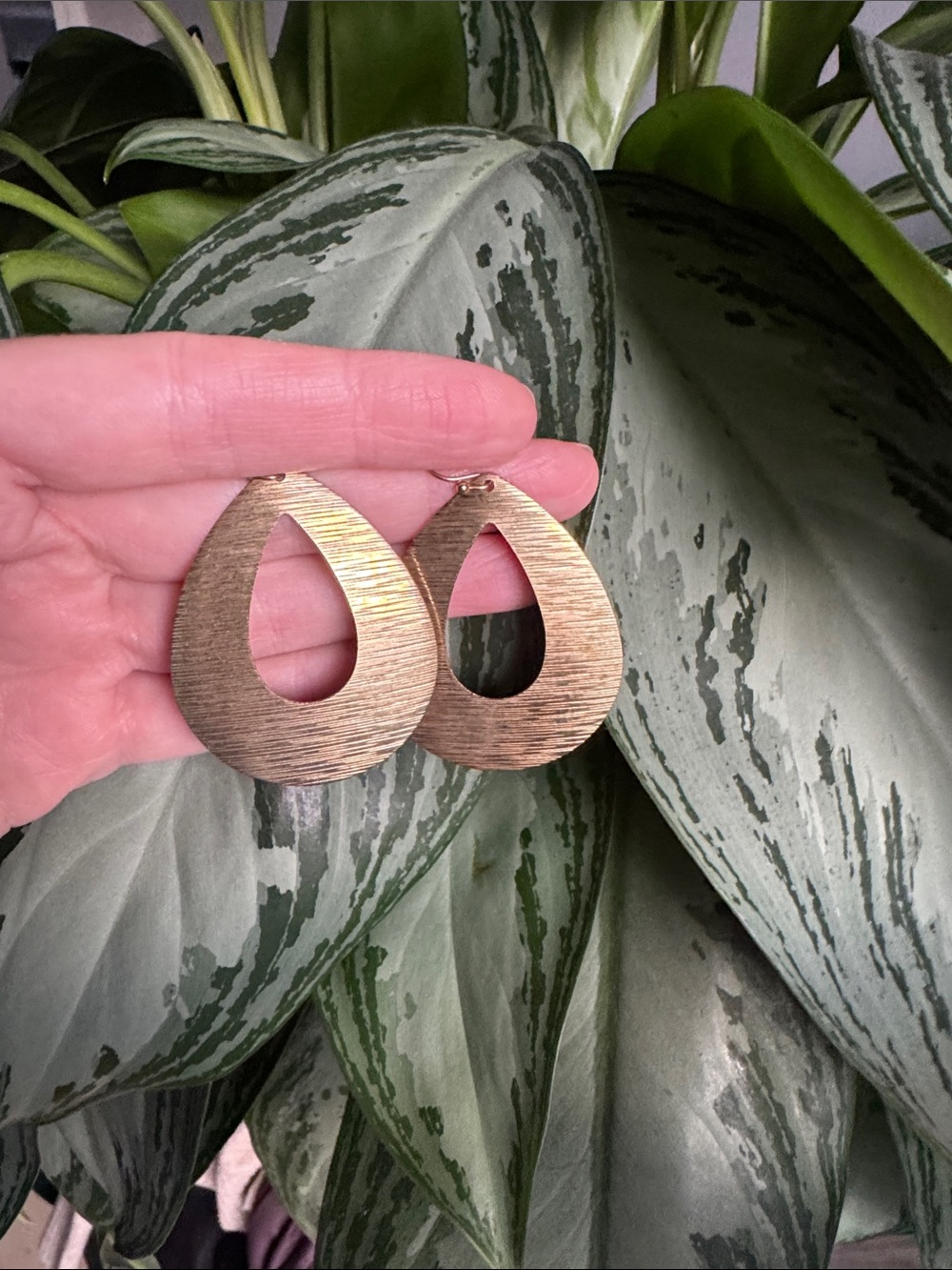 Gold Teardrop Hoop Earrings - Unbranded